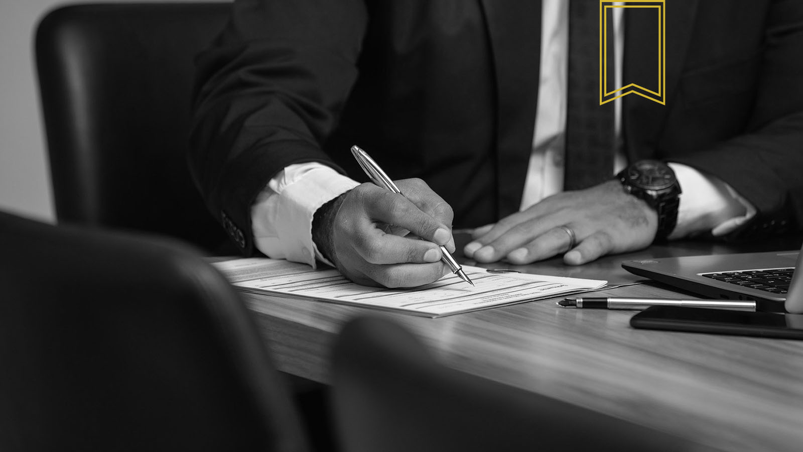 Assistenza ad un lavoratore nella redazione delle giustificazioni a sanzione disciplinare e nella risoluzione del rapporto di lavoro con vantaggio economico