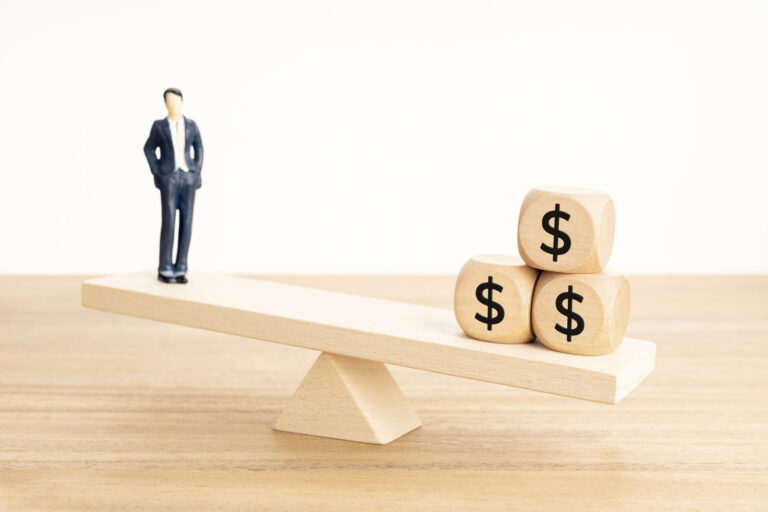 Cassazione: il CCNL non basta a determinare il salario minimo vitale